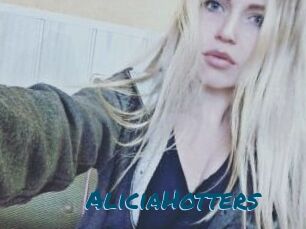 AliciaHotters