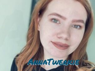 AnnaTwerkie