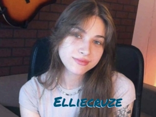 Elliecruze