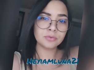 Heyiamluna21