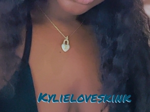 Kylieloveskink