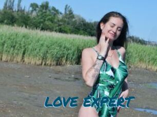 LOVE_EXPERT