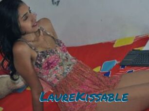 LaureKissable