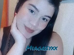 Miagreyxx